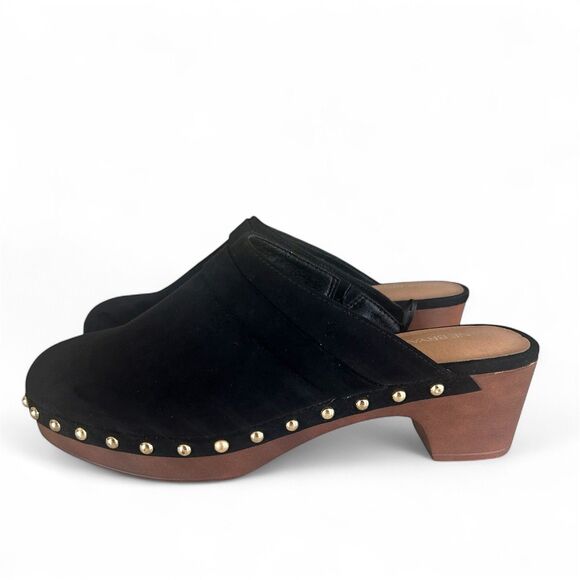 Lane Bryant Black Faux Suede Clogs Mules Gold Studs Embellishments Size 9W EUC!! - Picture 8 of 12